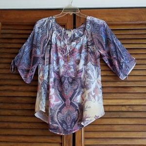 Live and let live Blouse. Size Large